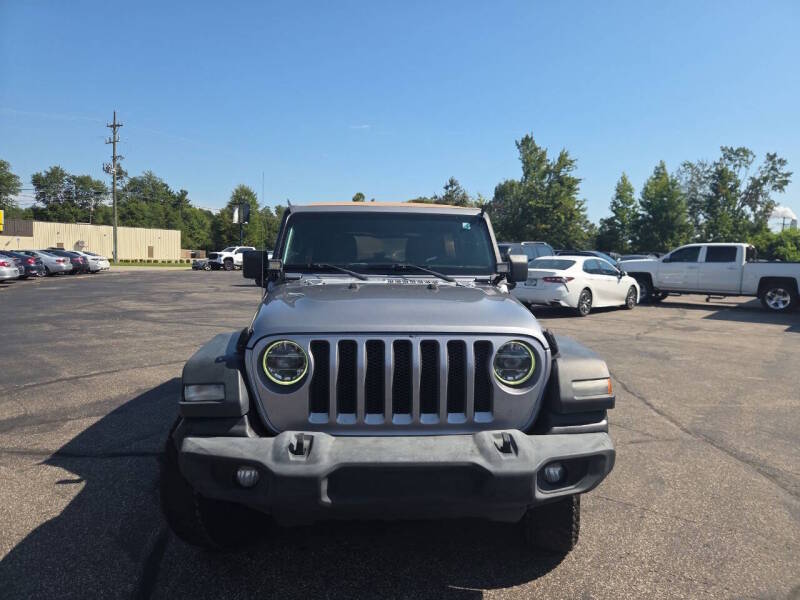 jeep wrangler unlimited 2020 1C4HJXDN2LW185331 image jeep wrangler unlimited 2020 1C4HJXDN2LW185331 image